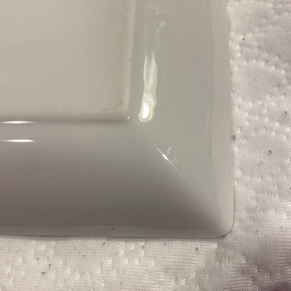 Crate and barrel  2012  16.5 × 10
Ceramic Platter Snowflake Design - Picture 6 of 7